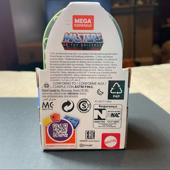 Mega Construx Masters Of The Universe Glow in the Dark Skeletor Head Fisto - Picture 8 of 9